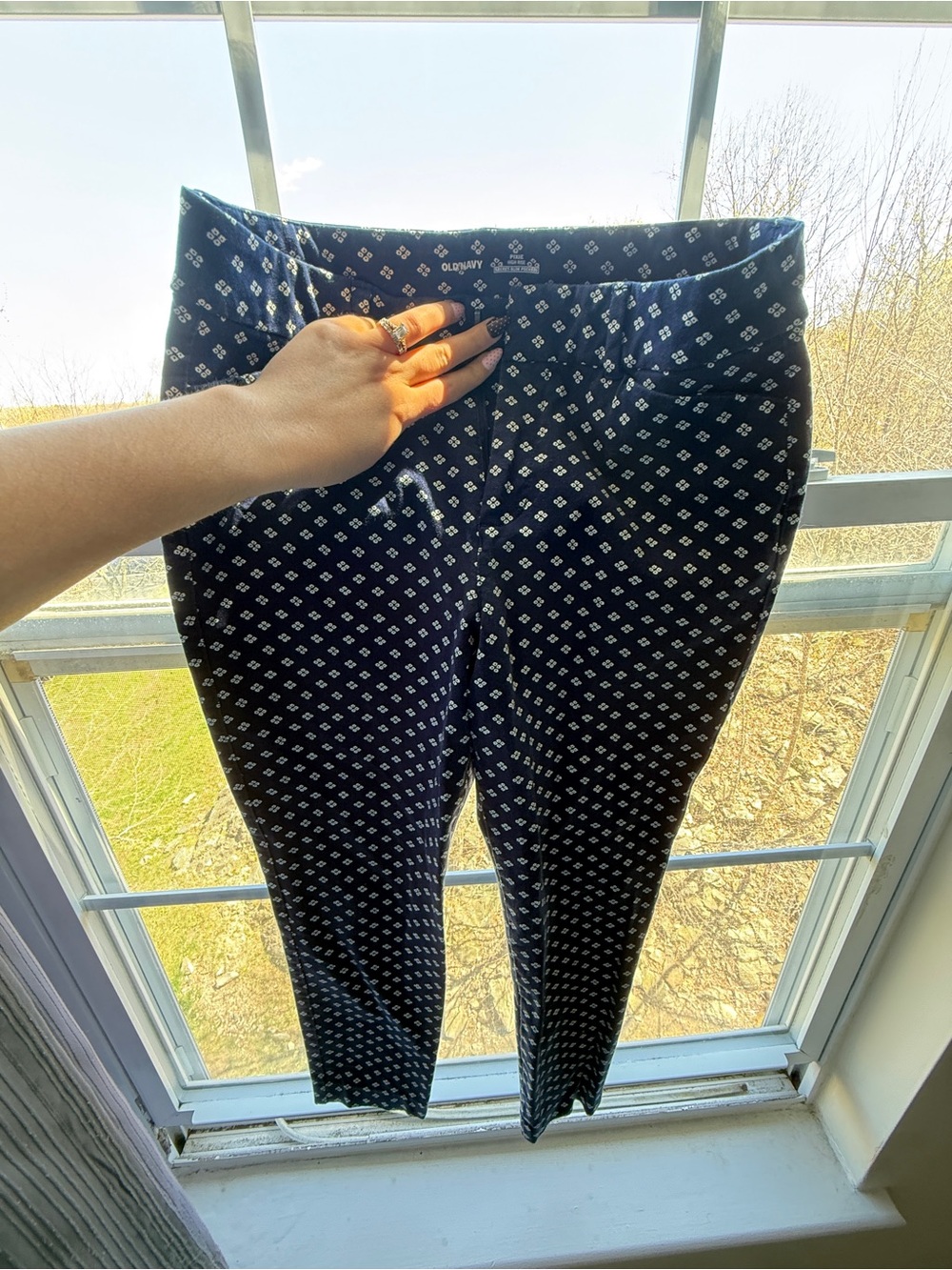 Old Navy Navy Blue Printed Pixie High-Rise Pants